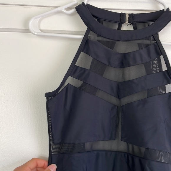 Express Swimsuit - Picture 2 of 6